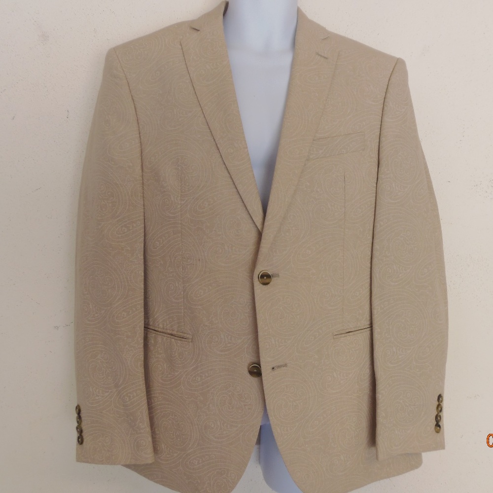 Van Heusen Cream w/ Paisley Print Linen Jacket